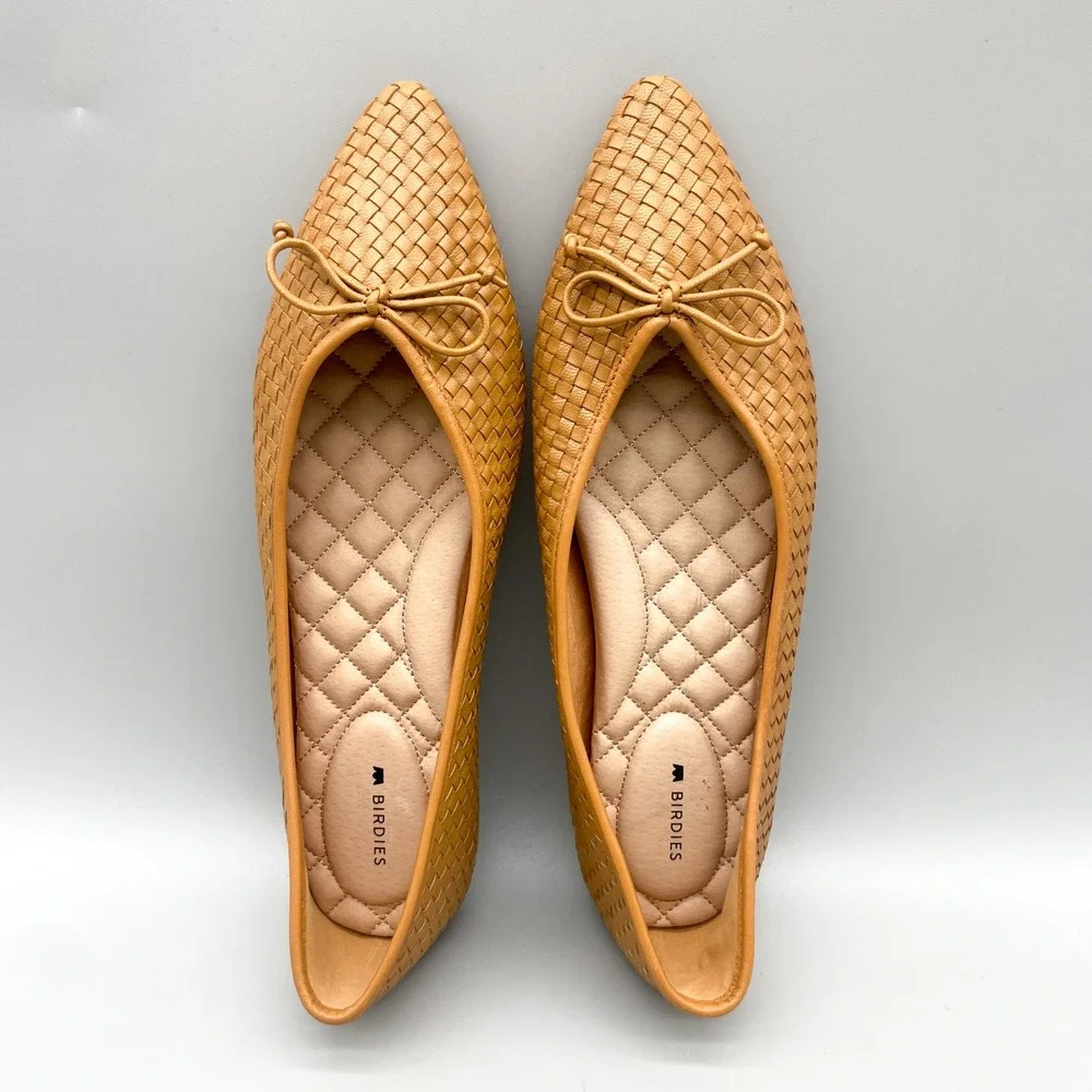 Birdies Womens 9.5 Goldfinch Pointed Toe Ballet Flats Tan Woven Raffia Preppy